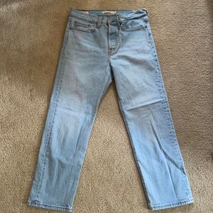 Levi’s Wedgie Straight Fit